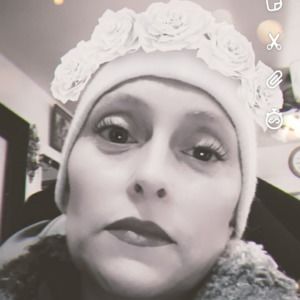 Meet your Posher, Alisha